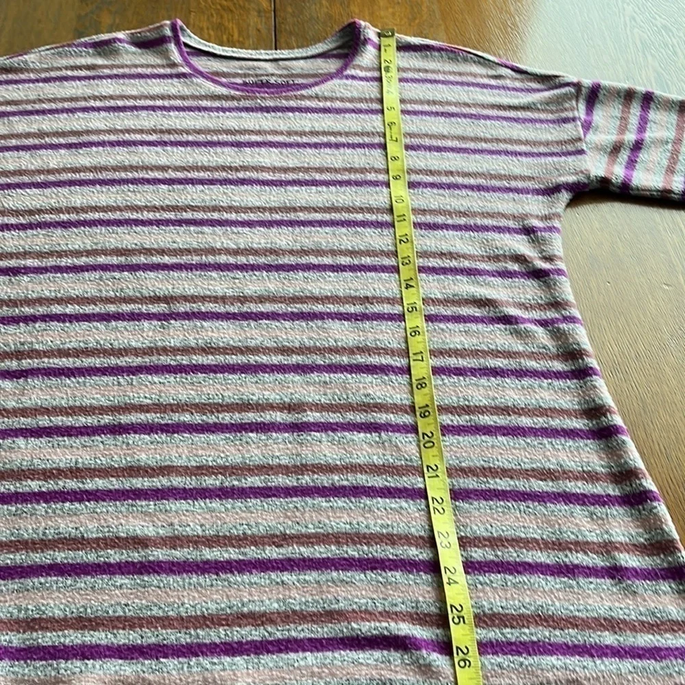 Torrid Super Soft Plush gray w/purple lt pink and lt brown stripes size 00